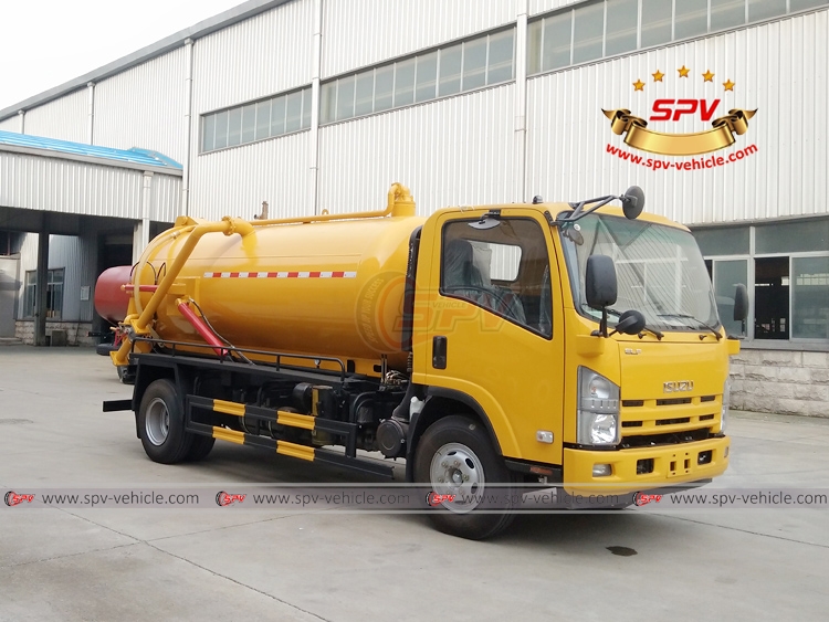 6,000 Litres Sewage Vacuum Truck ISUZU - RF